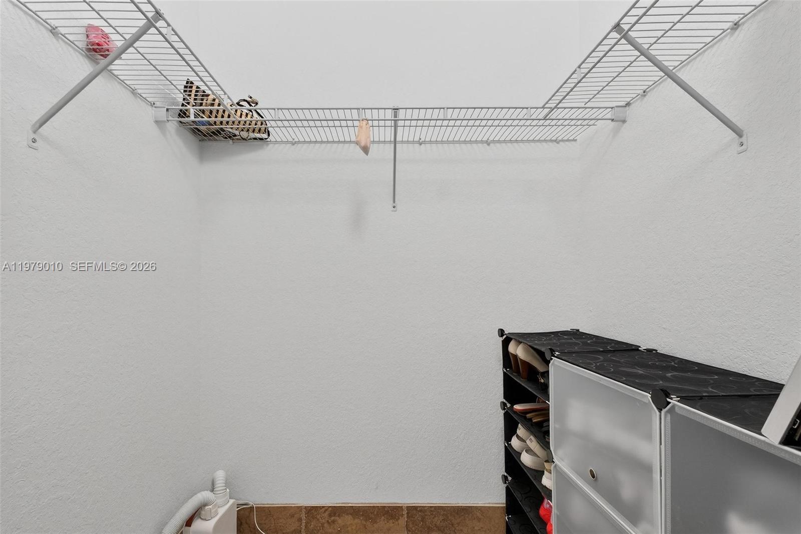 21143 SW 92nd Pl Cutler Bay, FL 33189