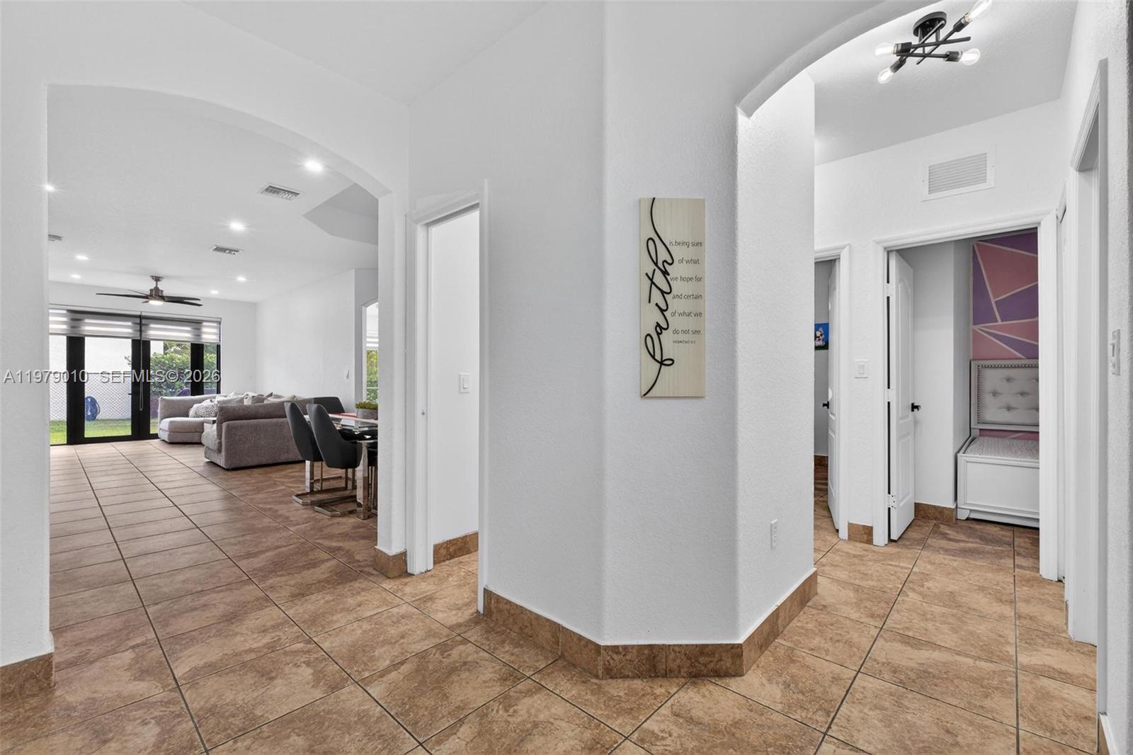 21143 SW 92nd Pl Cutler Bay, FL 33189