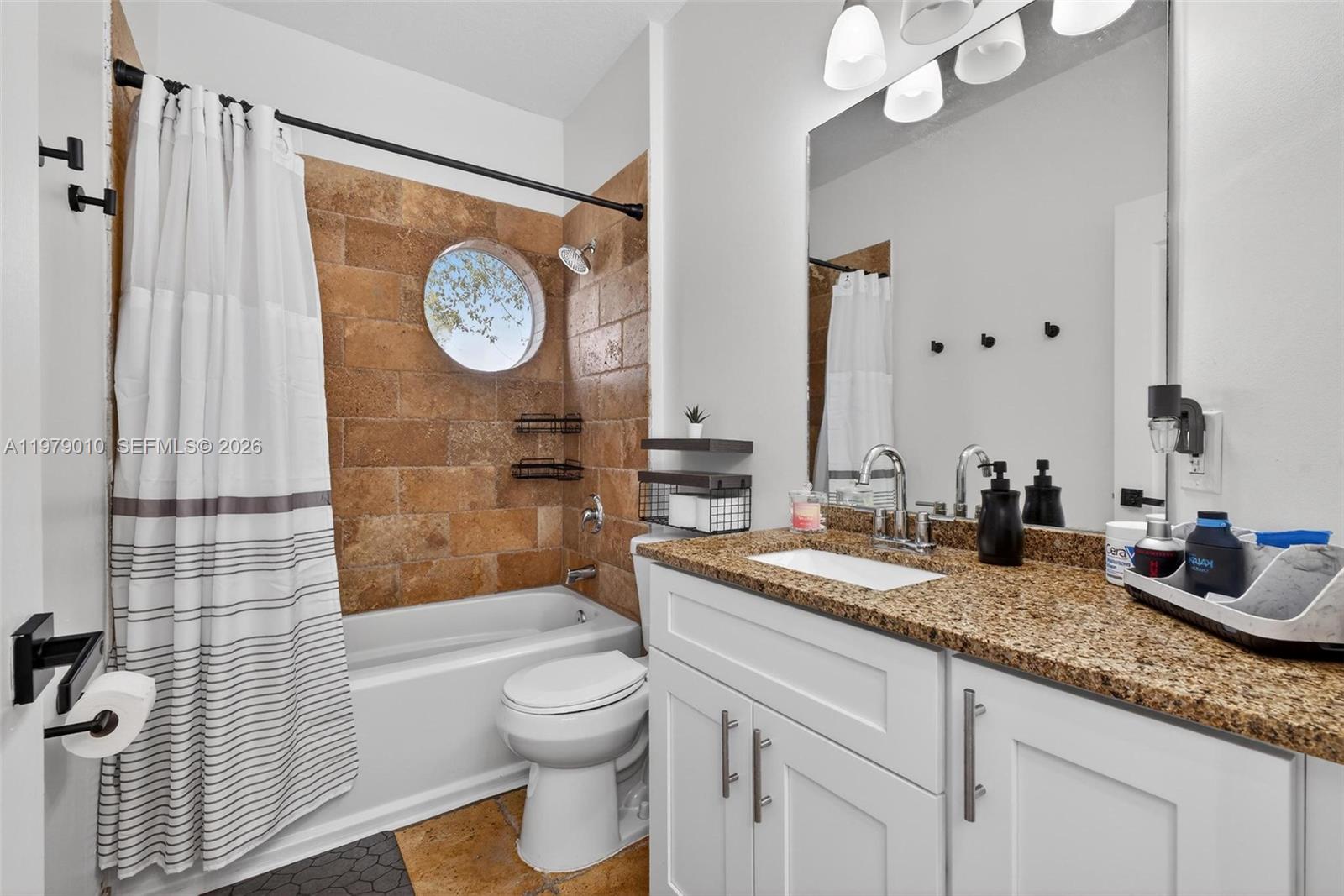 21143 SW 92nd Pl Cutler Bay, FL 33189