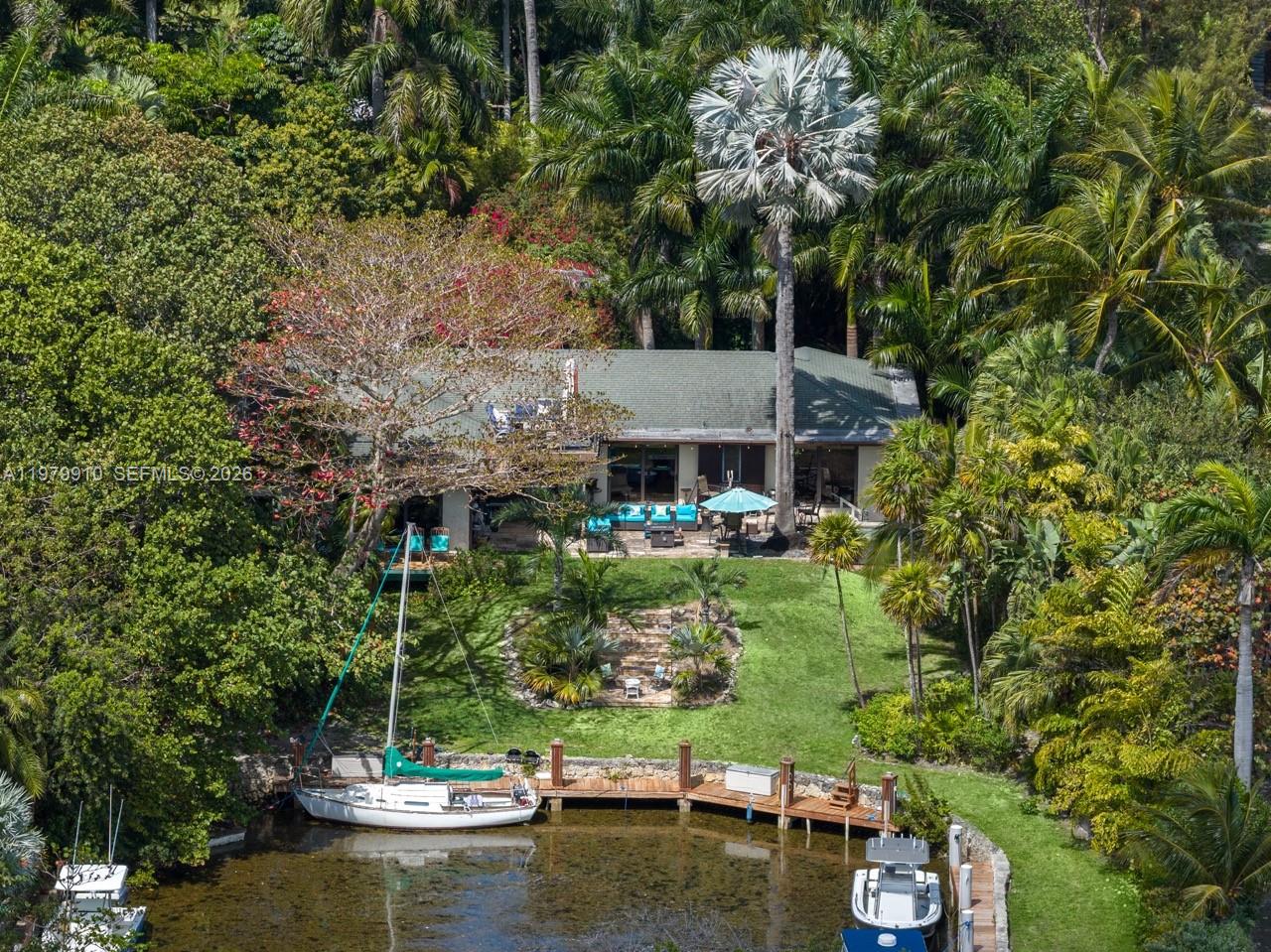 3373 Poinciana Ave Miami, FL 33133