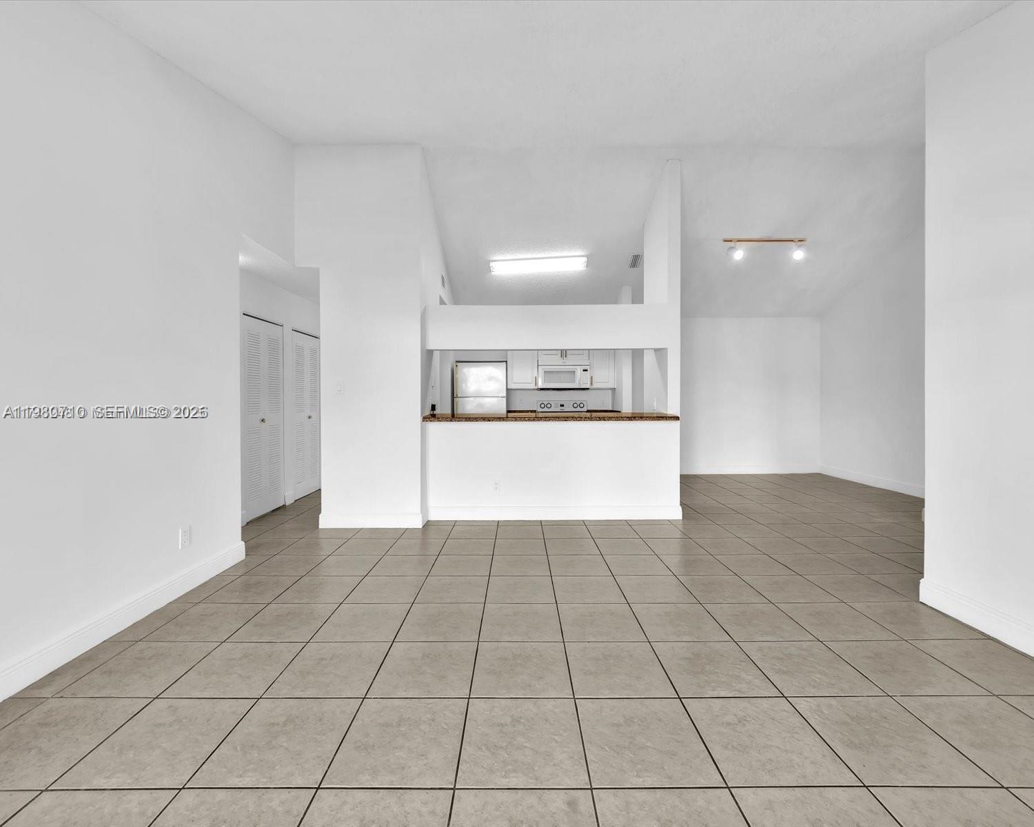 15770 SW 106th Ter #303 Miami, FL 33196