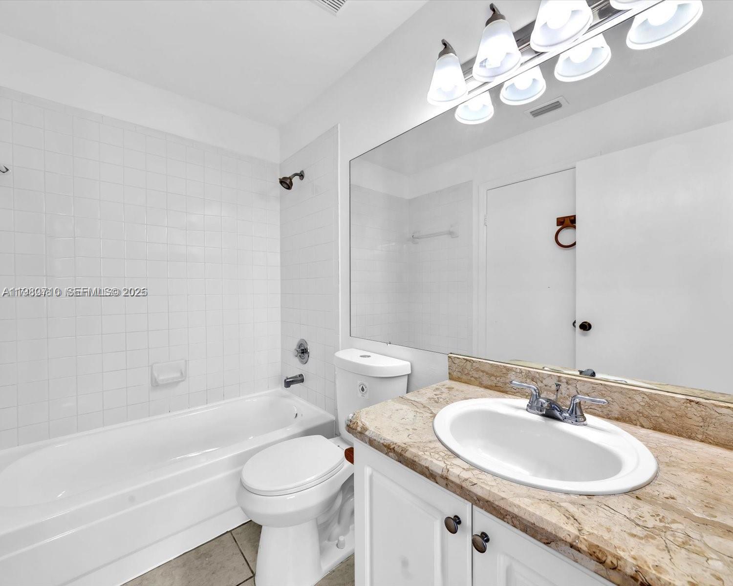 15770 SW 106th Ter #303 Miami, FL 33196