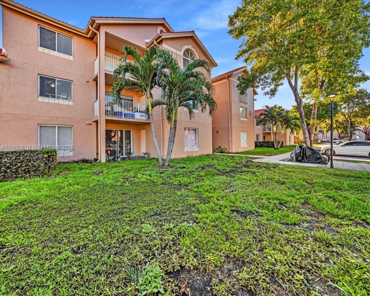 15770 SW 106th Ter #303 Miami, FL 33196