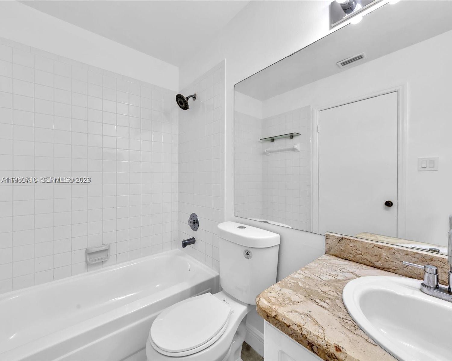 15770 SW 106th Ter #303 Miami, FL 33196