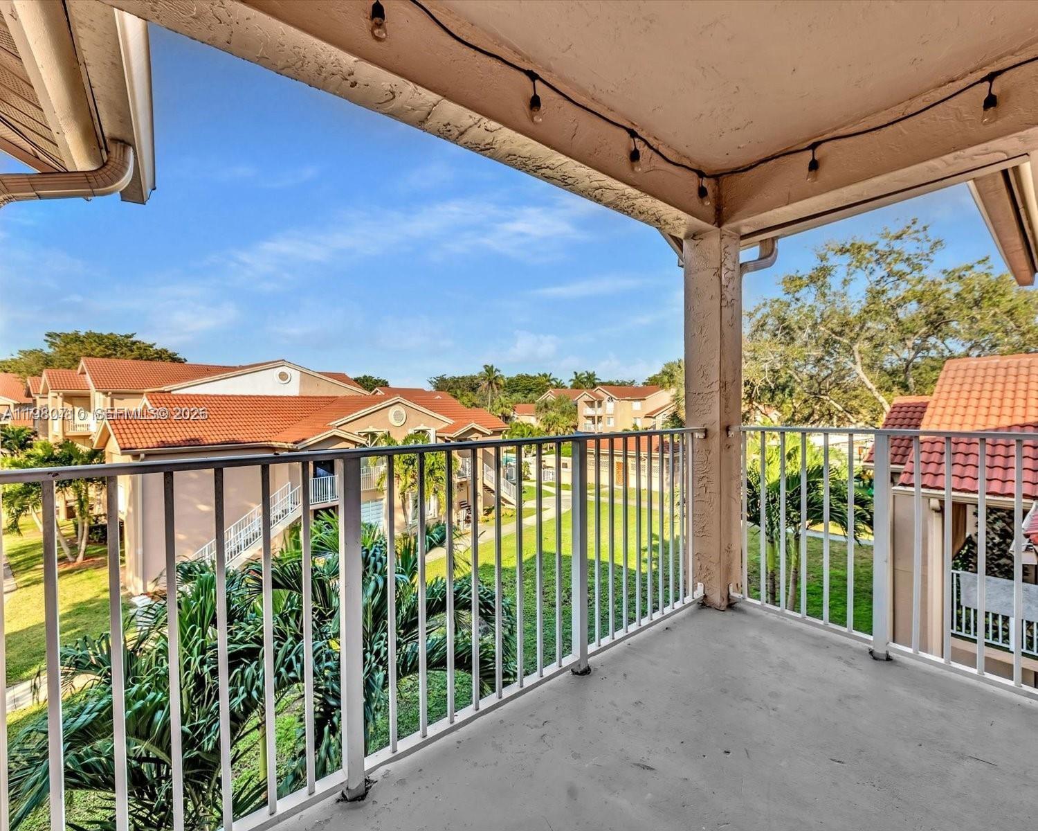 15770 SW 106th Ter #303 Miami, FL 33196