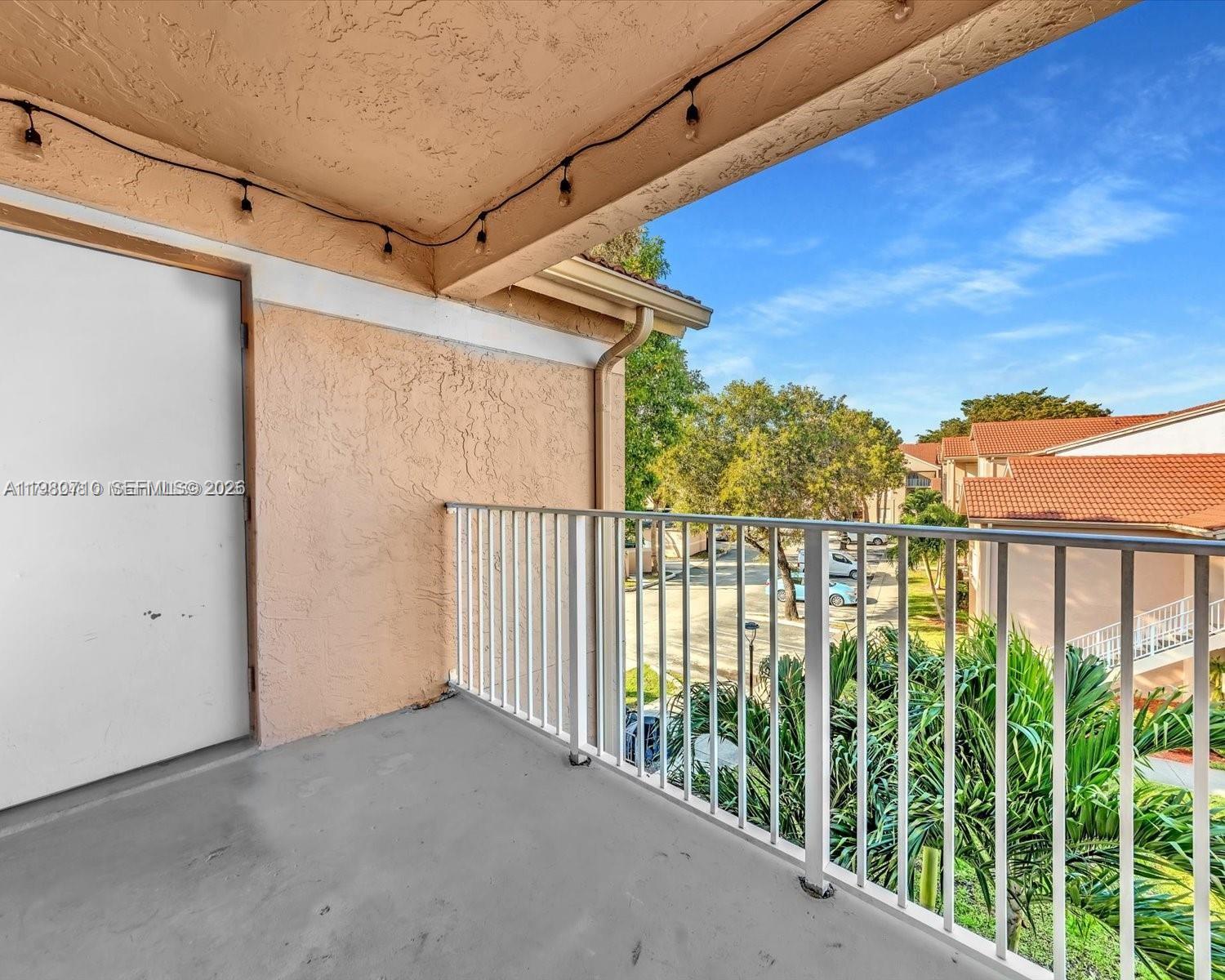 15770 SW 106th Ter #303 Miami, FL 33196