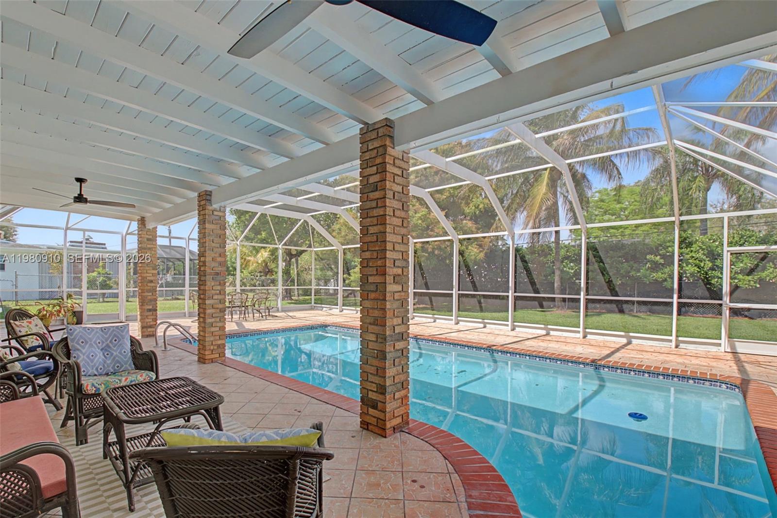 8241 SW 146th St Palmetto Bay, FL 33158