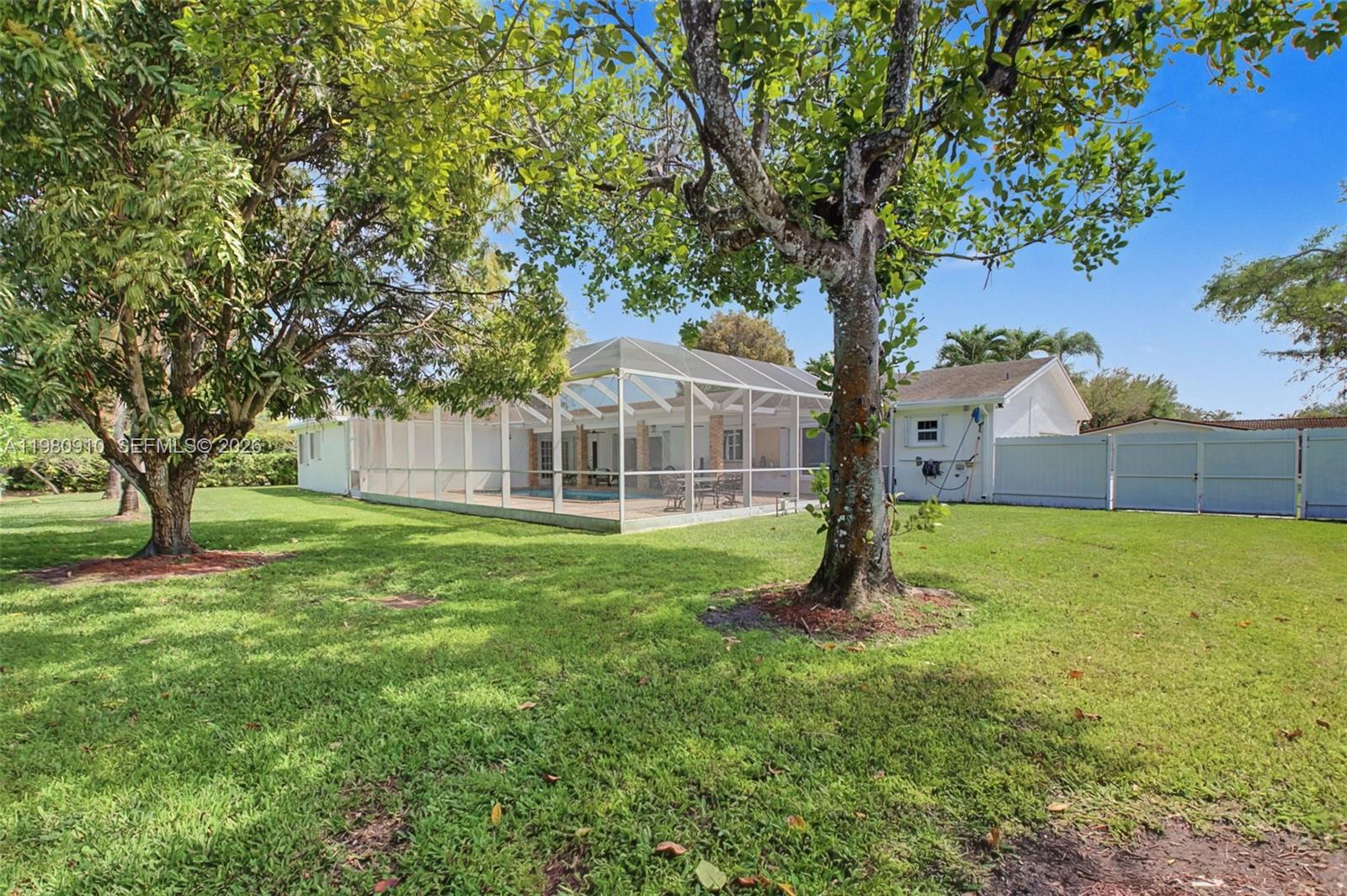 8241 SW 146th St Palmetto Bay, FL 33158