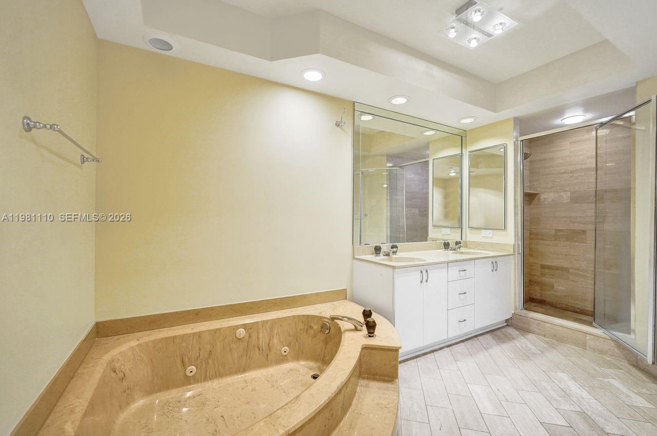 image Hamptons West26