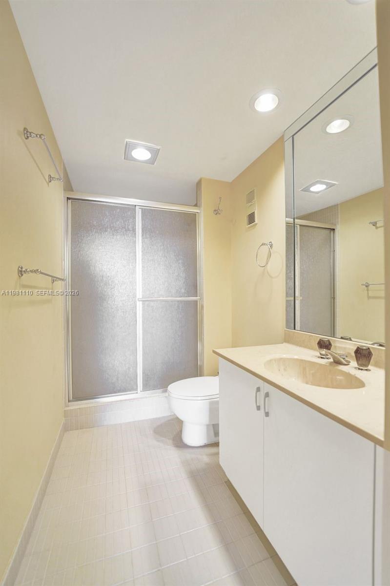 image Hamptons West34