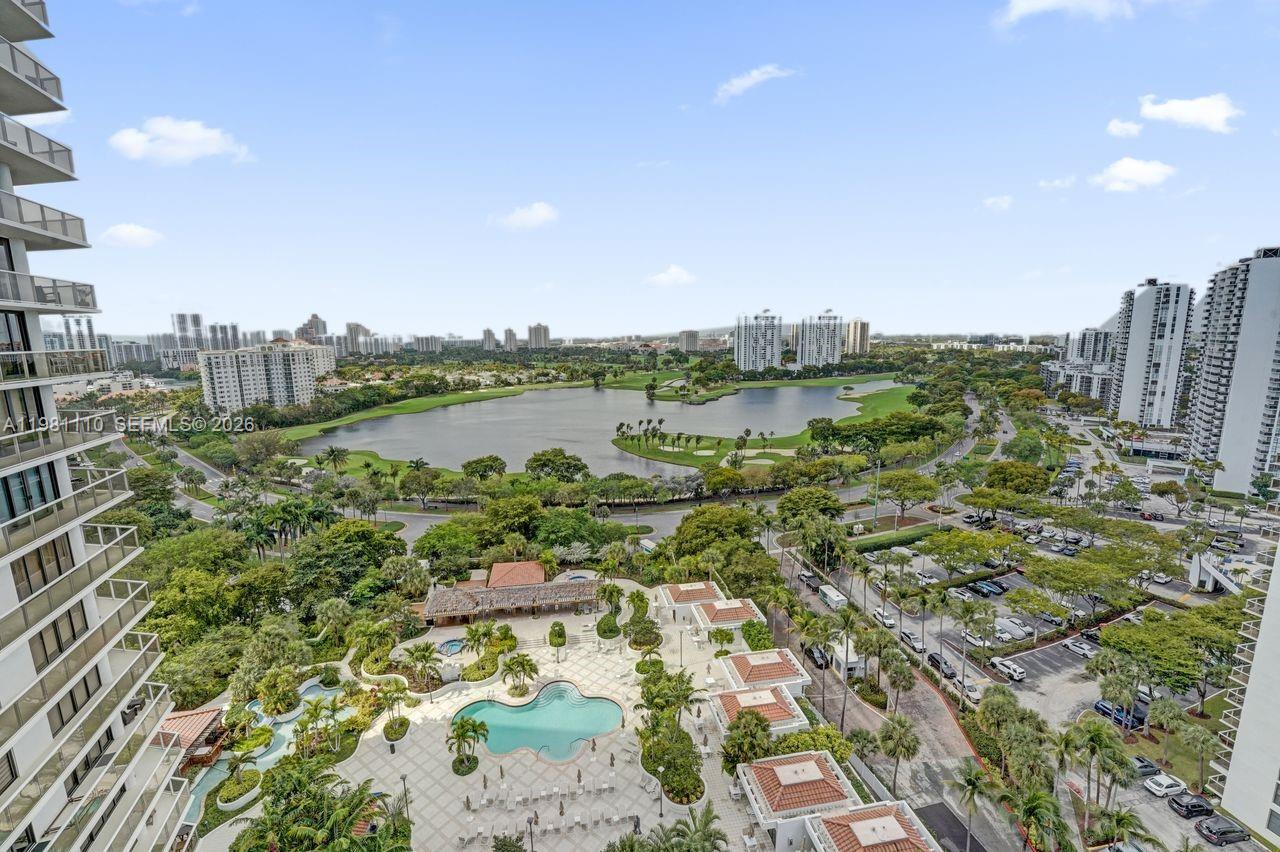 image Hamptons West41