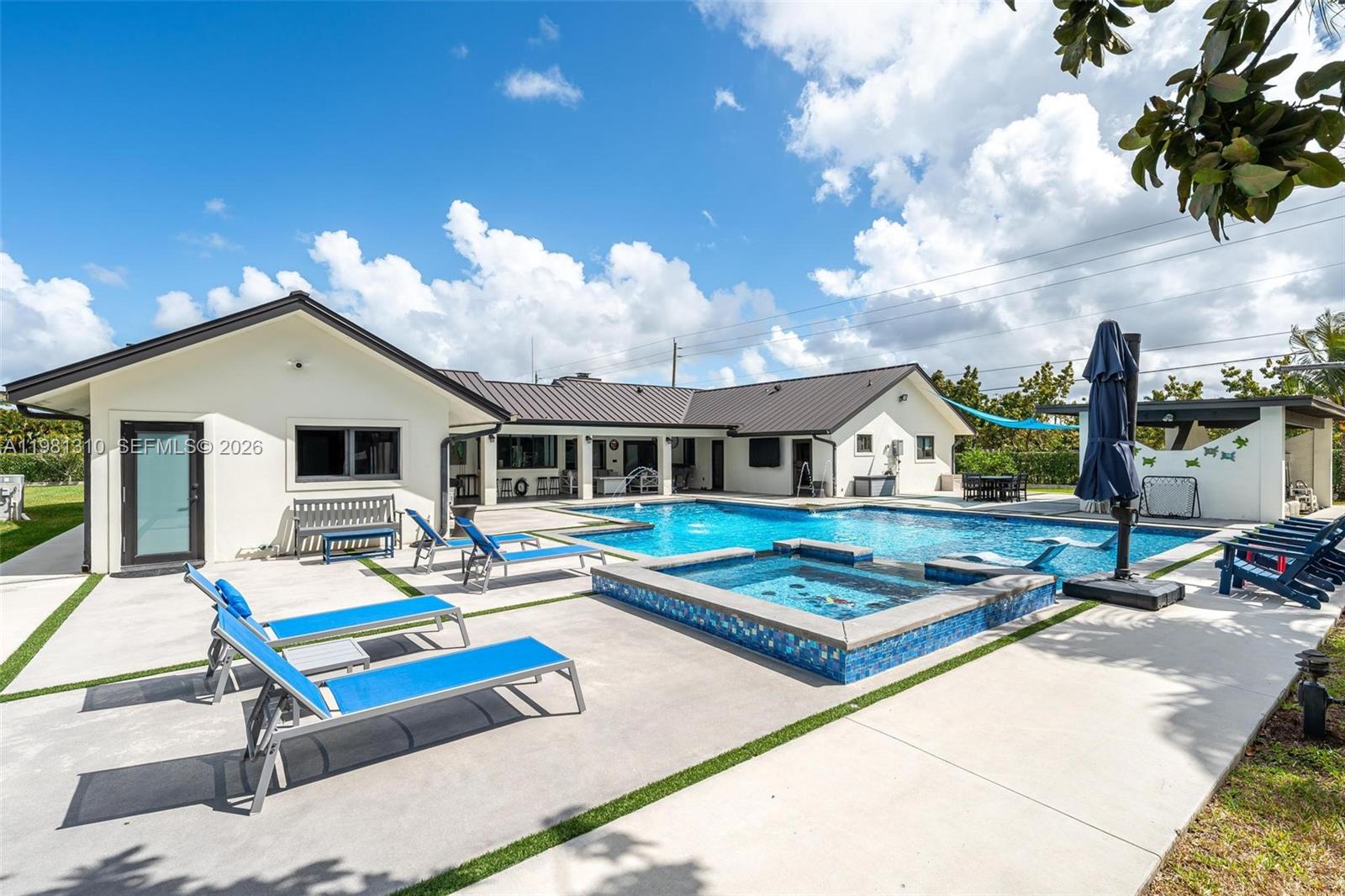 23140 SW 187th Ave Miami, FL 33170