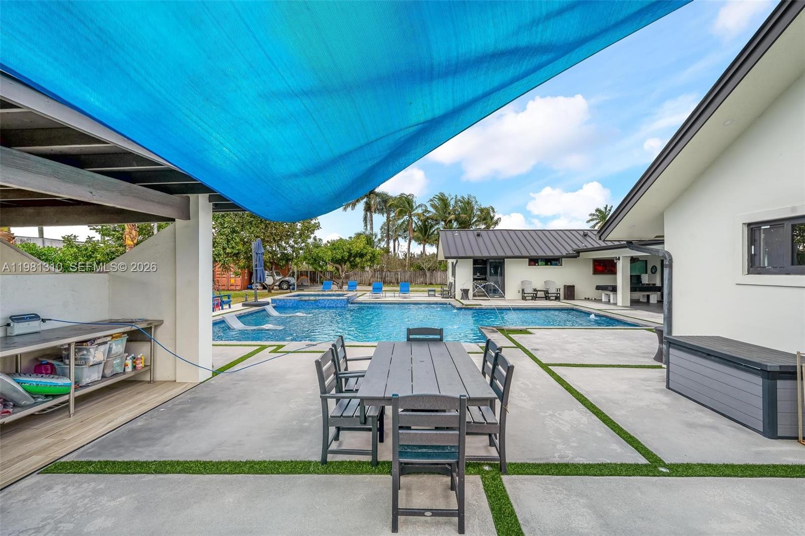 23140 SW 187th Ave Miami, FL 33170