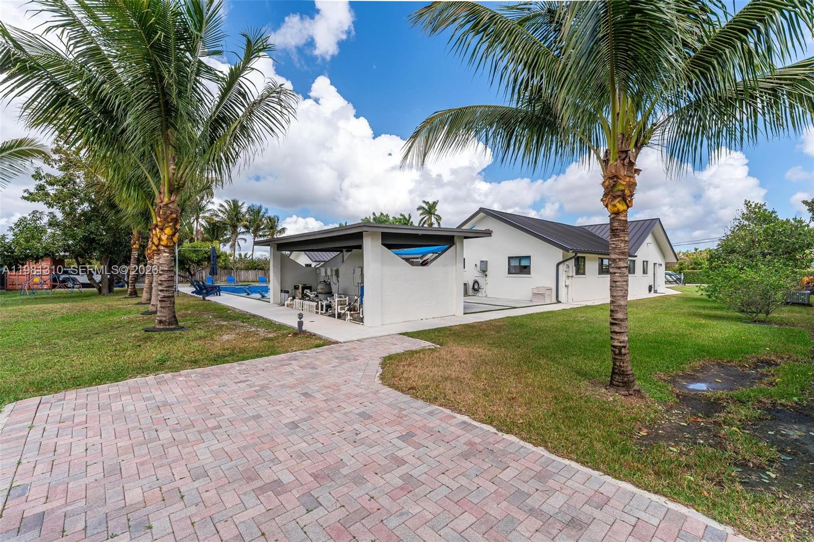 23140 SW 187th Ave Miami, FL 33170