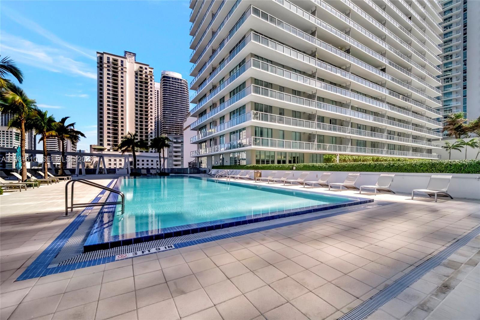 image Axis on Brickell South27