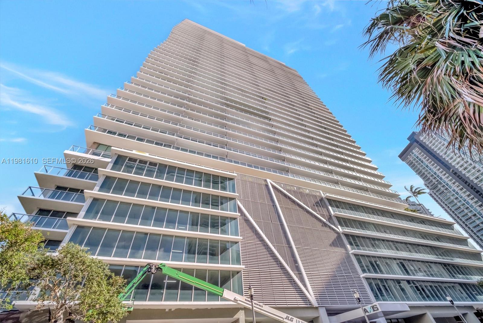 image Axis on Brickell South29
