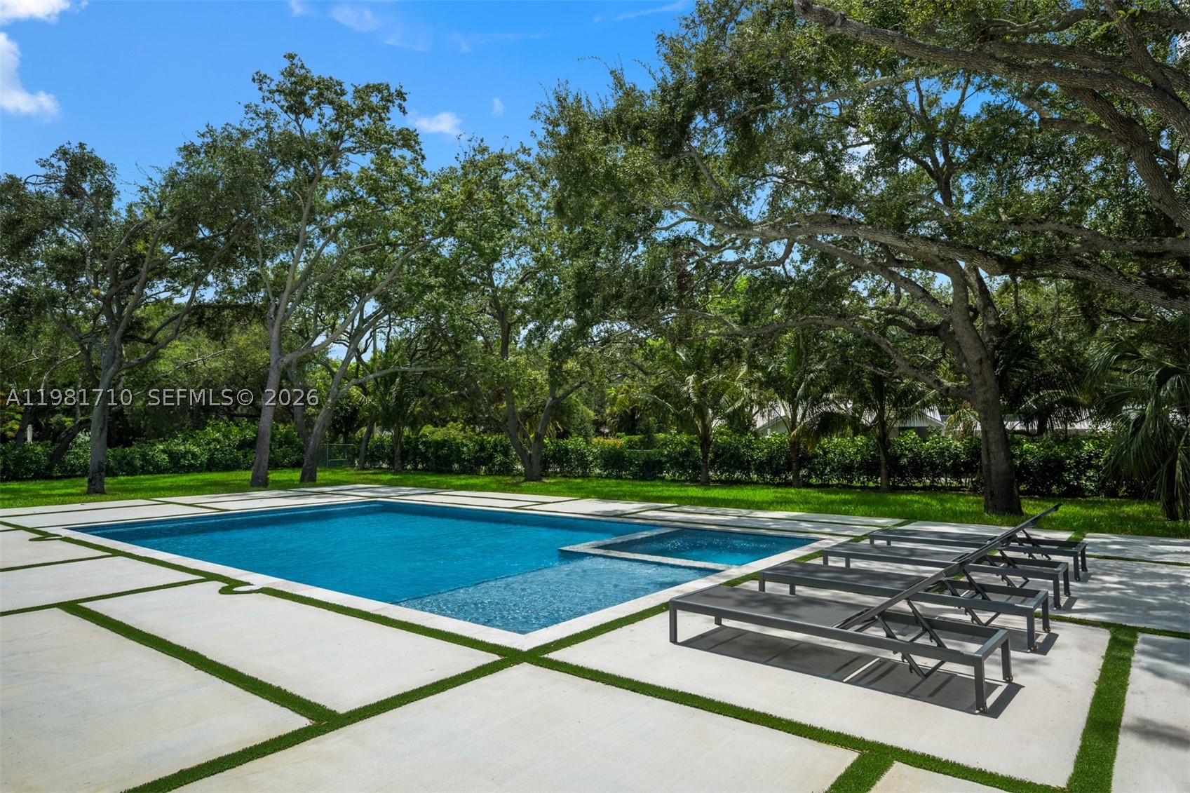 14100 Old Cutler Rd Palmetto Bay, FL 33158