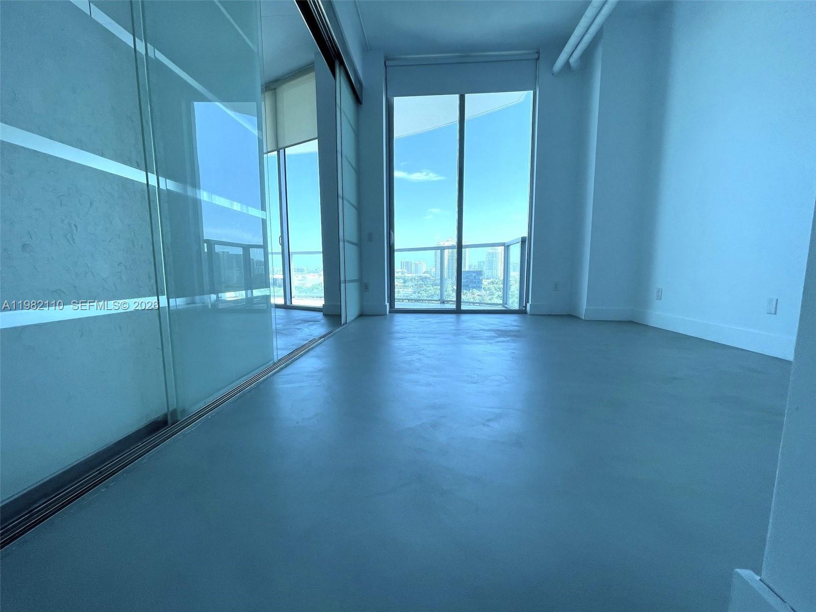 image Uptown Marina Lofts10