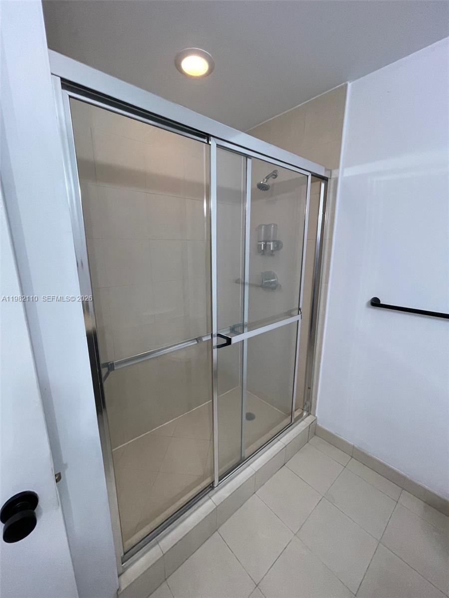 image Uptown Marina Lofts17