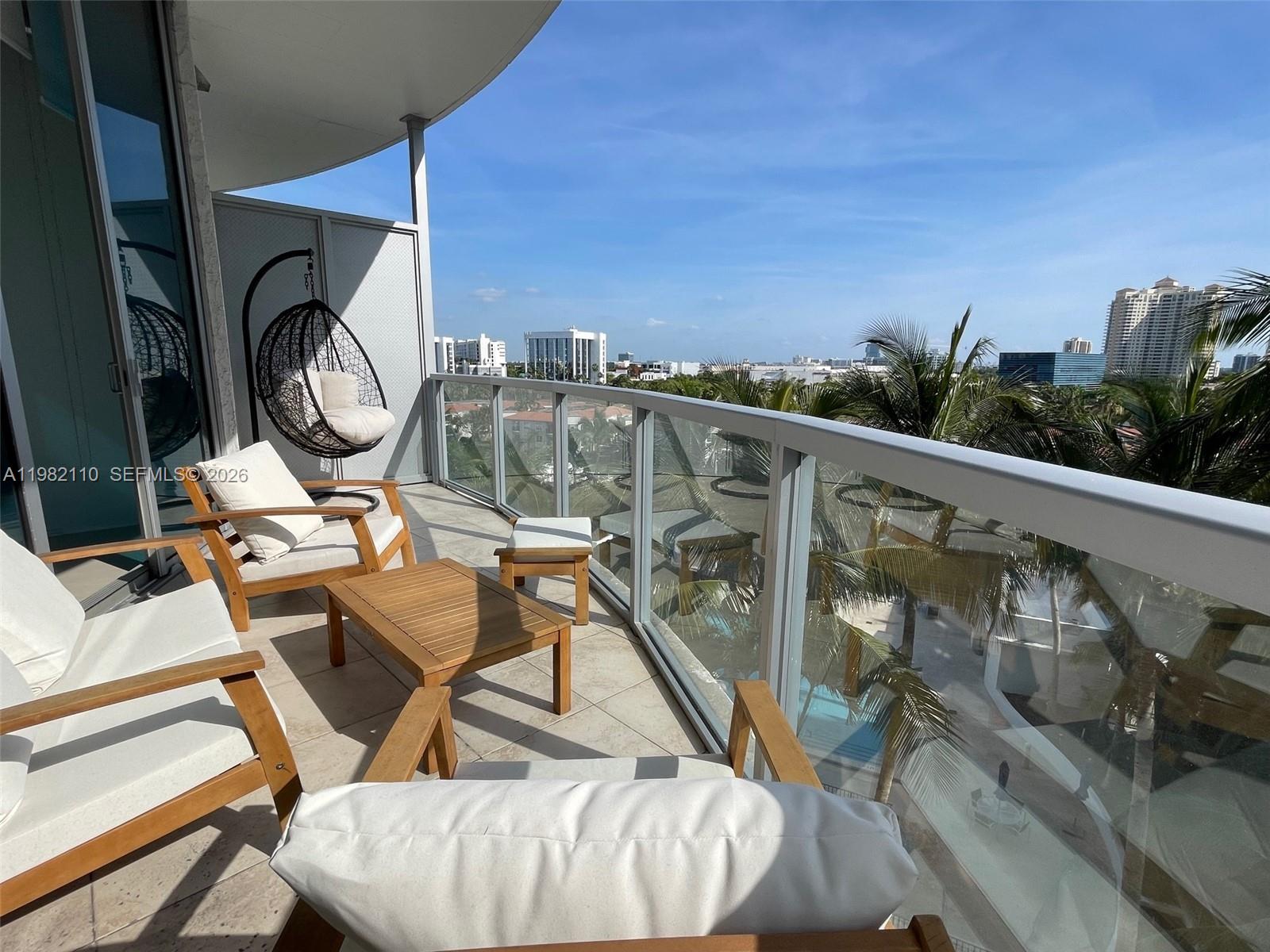 image Uptown Marina Lofts2