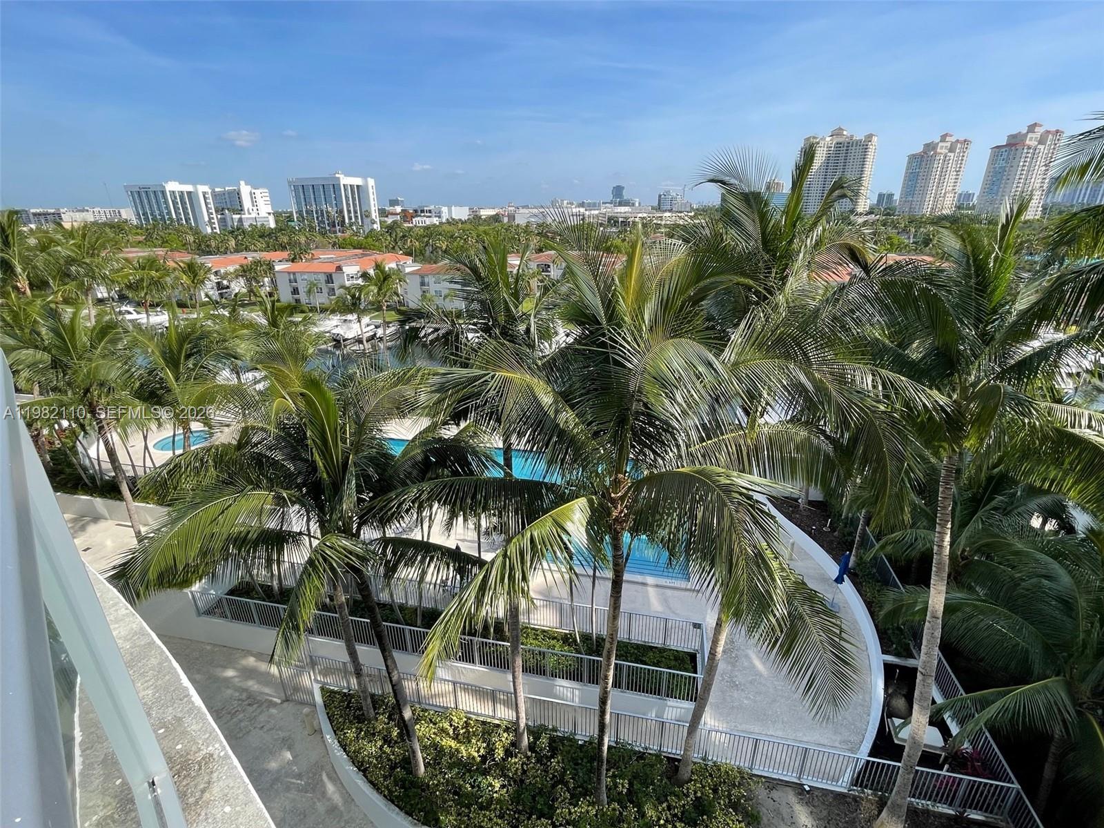 image Uptown Marina Lofts4