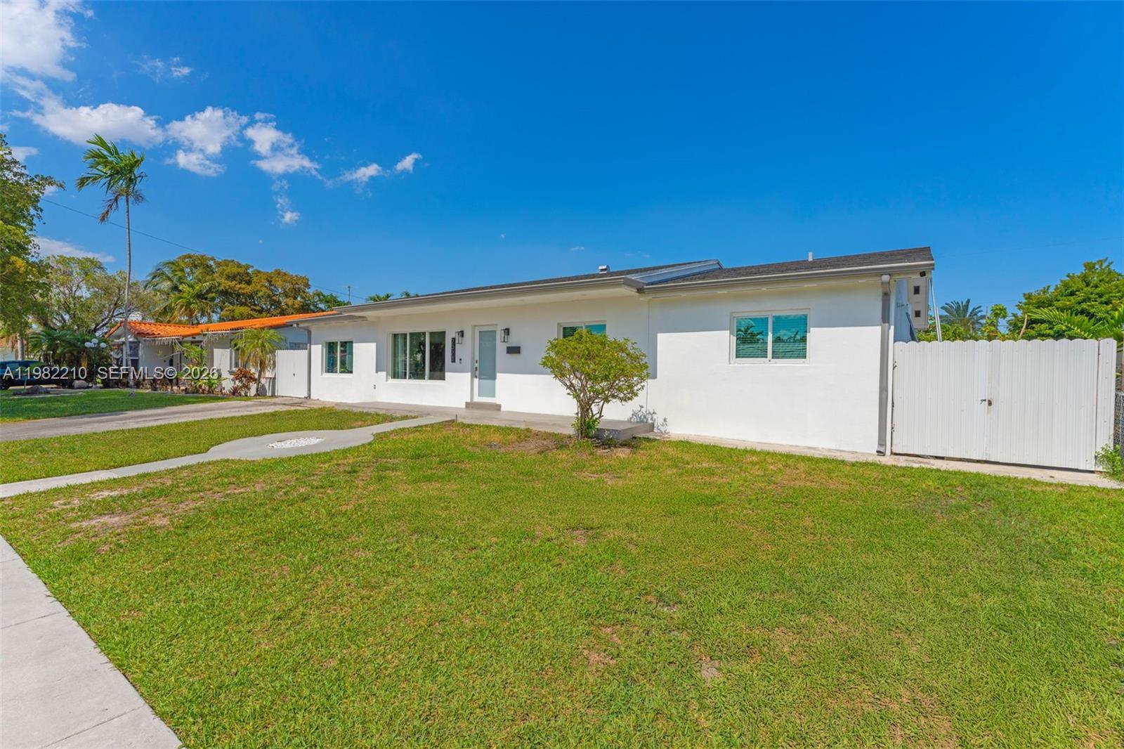 2023 SW 99th Ave Miami, FL 33165