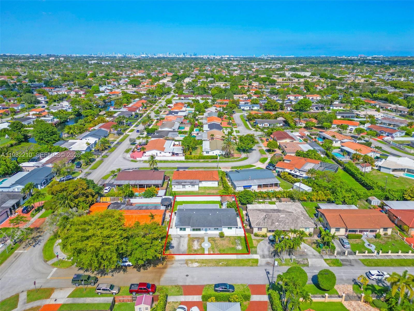 2023 SW 99th Ave Miami, FL 33165