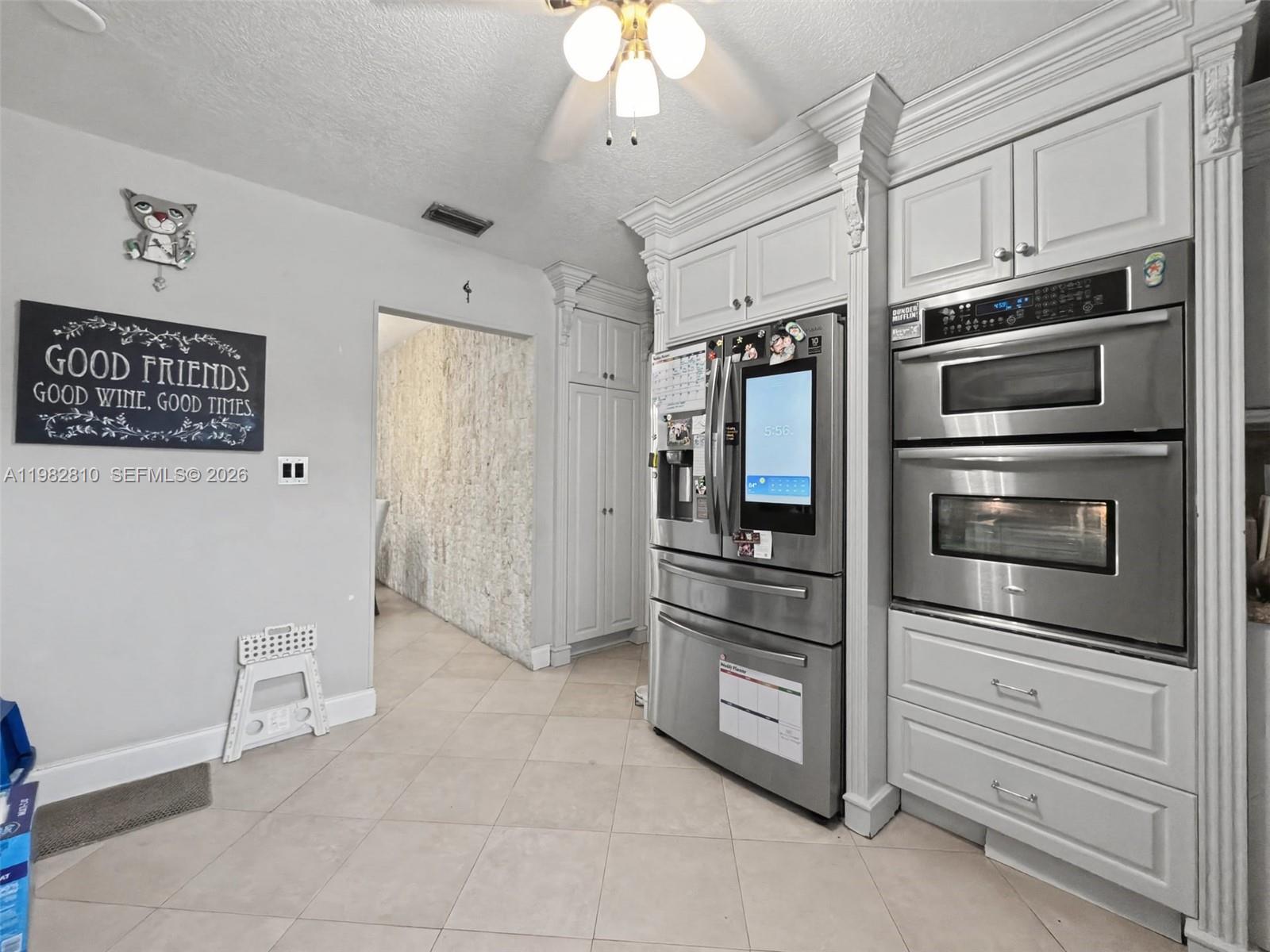 6726 Orchid Dr Miami Lakes, FL 33014