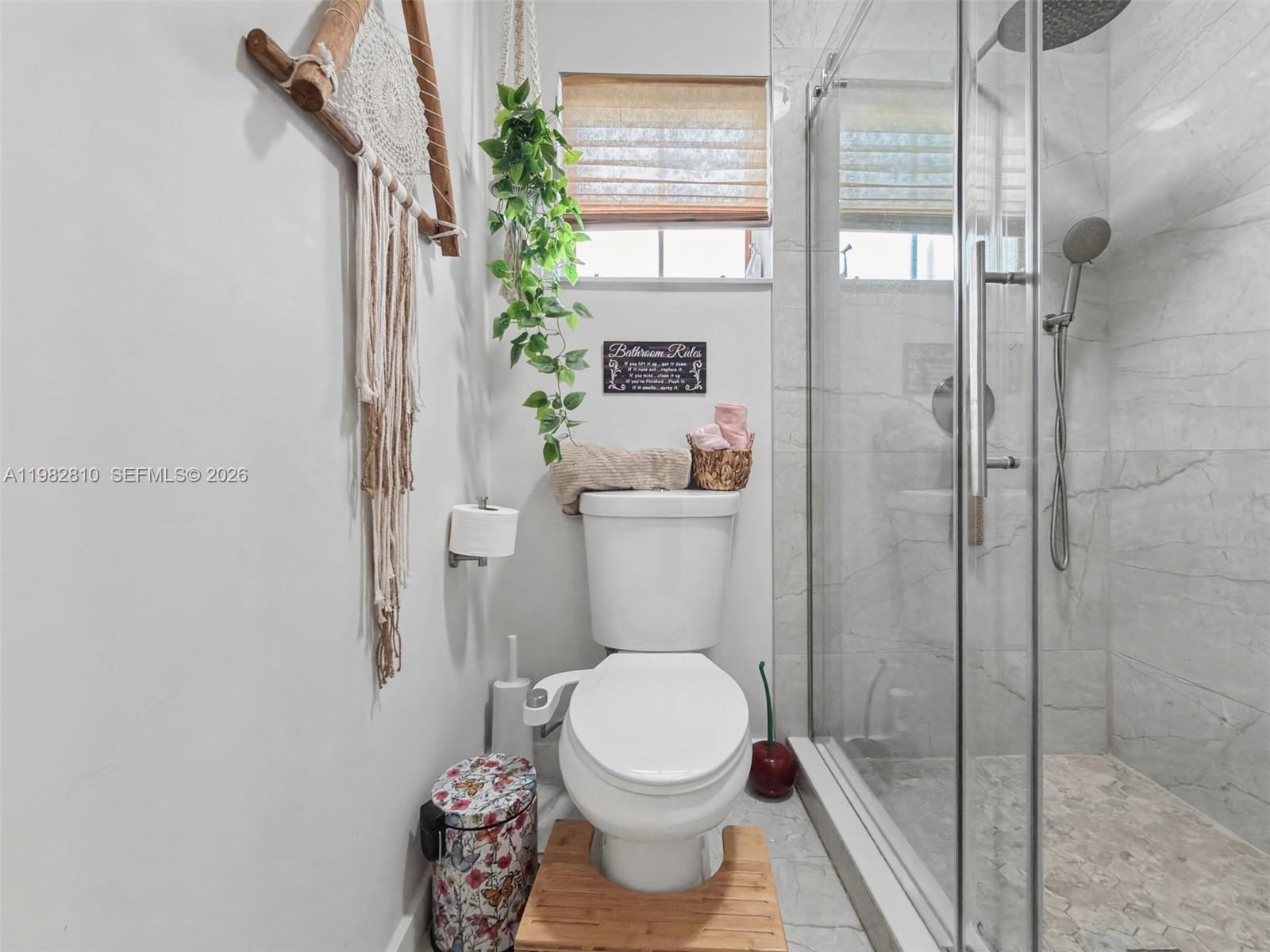 6726 Orchid Dr Miami Lakes, FL 33014