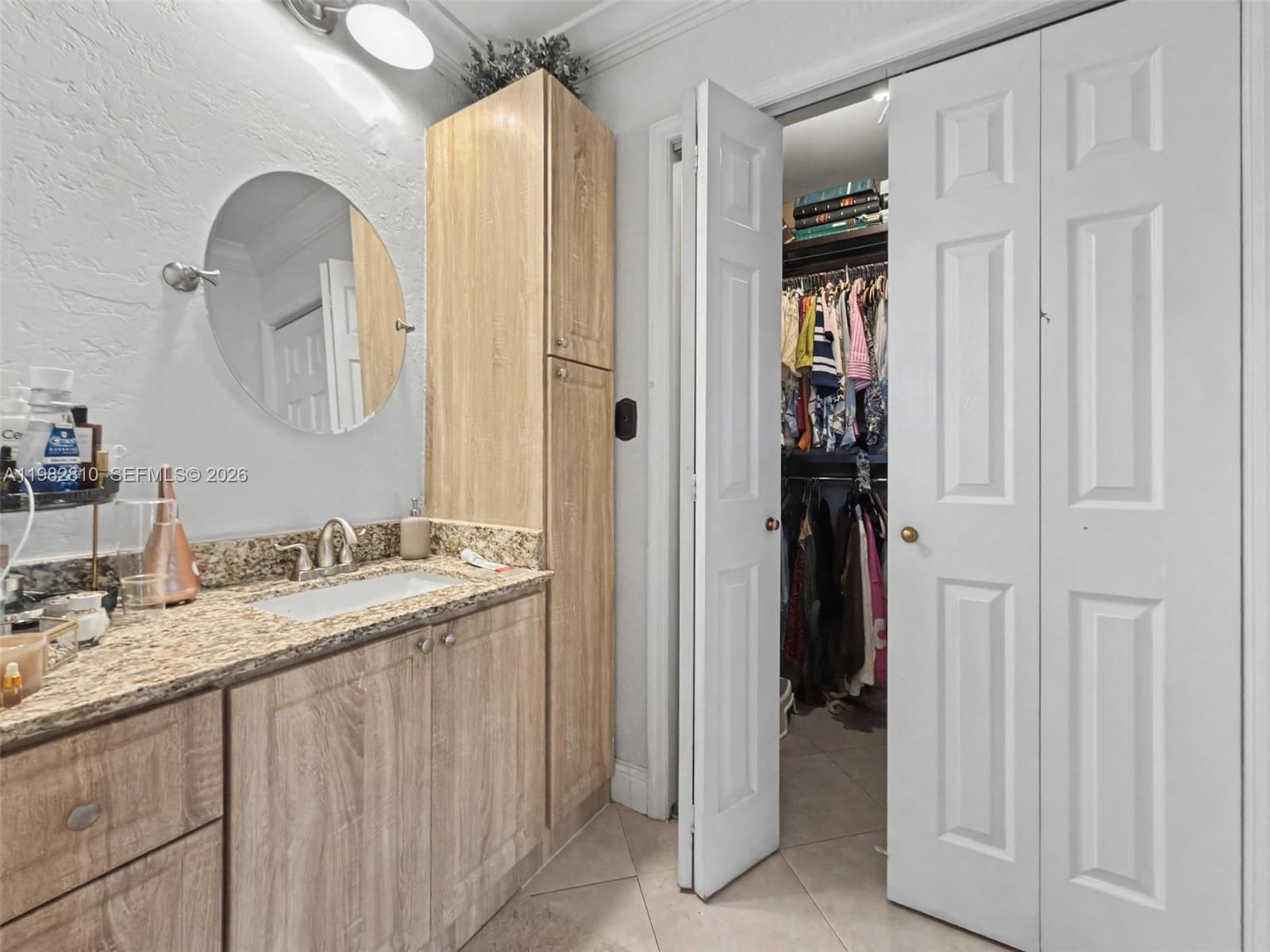 6726 Orchid Dr Miami Lakes, FL 33014