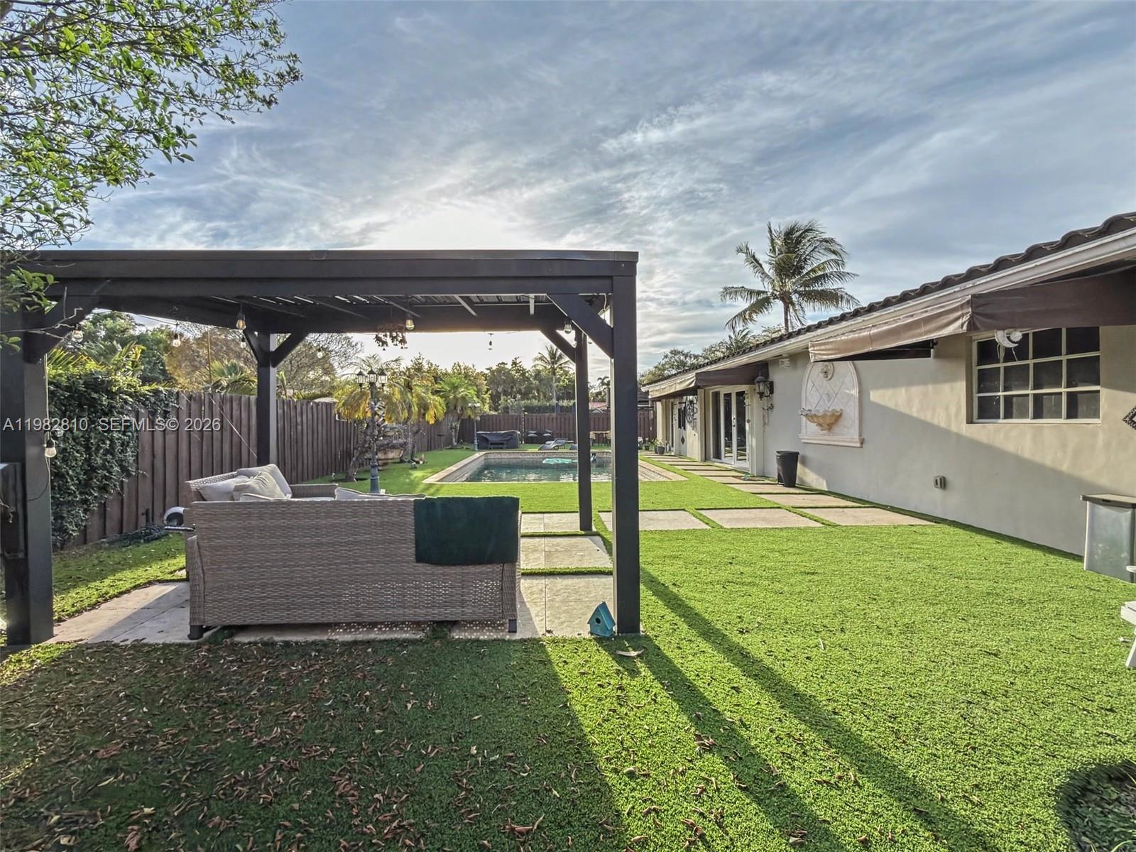 6726 Orchid Dr Miami Lakes, FL 33014