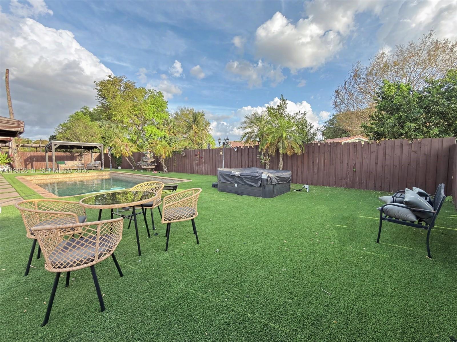 6726 Orchid Dr Miami Lakes, FL 33014