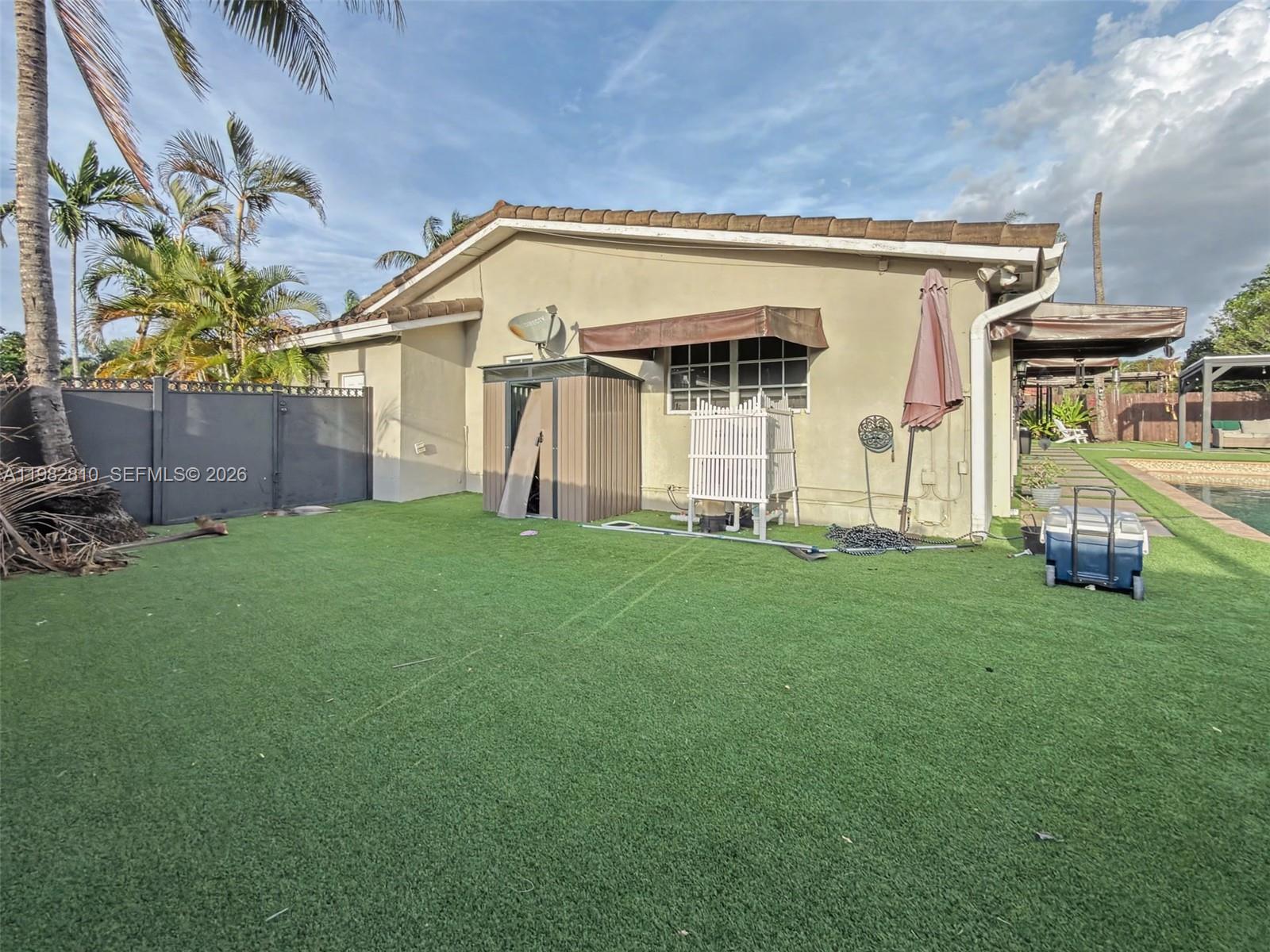 6726 Orchid Dr Miami Lakes, FL 33014