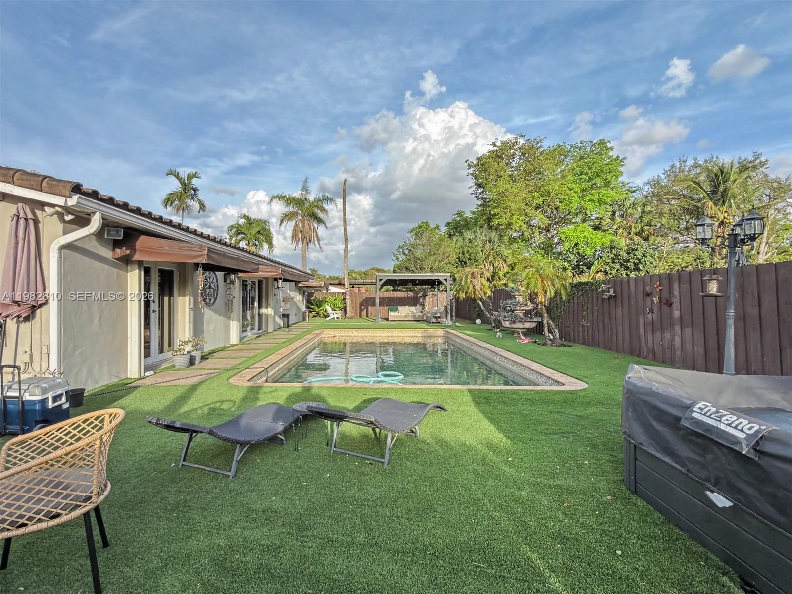 6726 Orchid Dr Miami Lakes, FL 33014