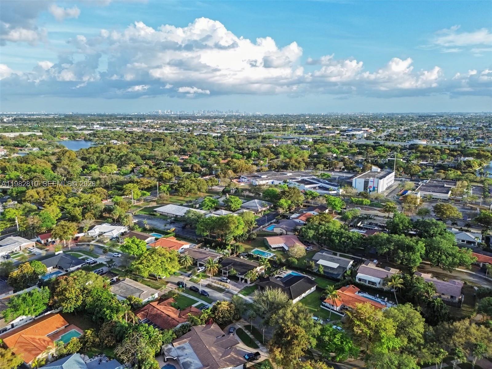 6726 Orchid Dr Miami Lakes, FL 33014