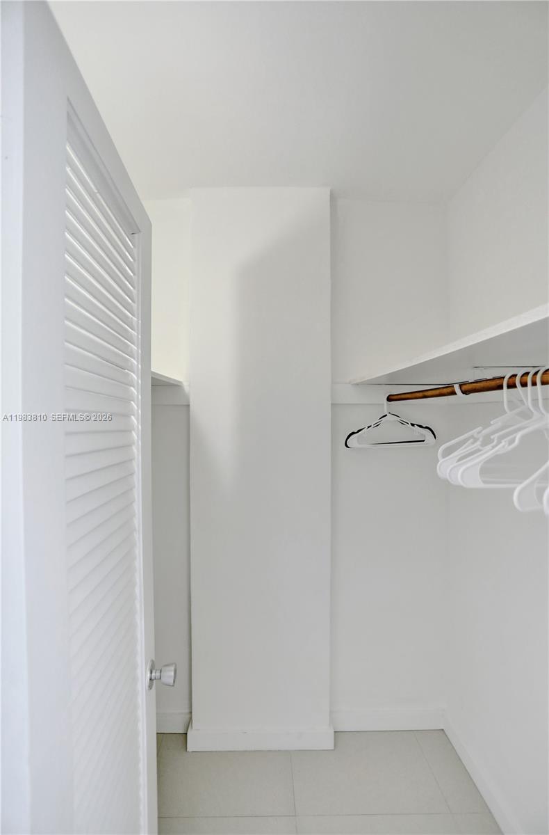 19390 Collins Ave #1114 Sunny Isles Beach, FL 33160