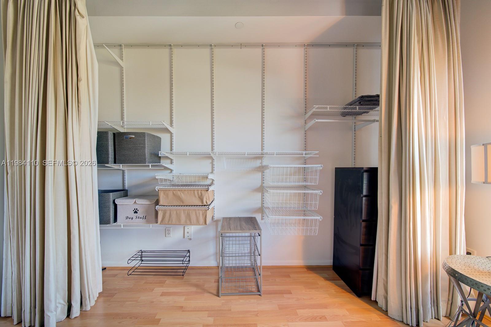 10 SW South Riv Dr #708 Miami, FL 33130