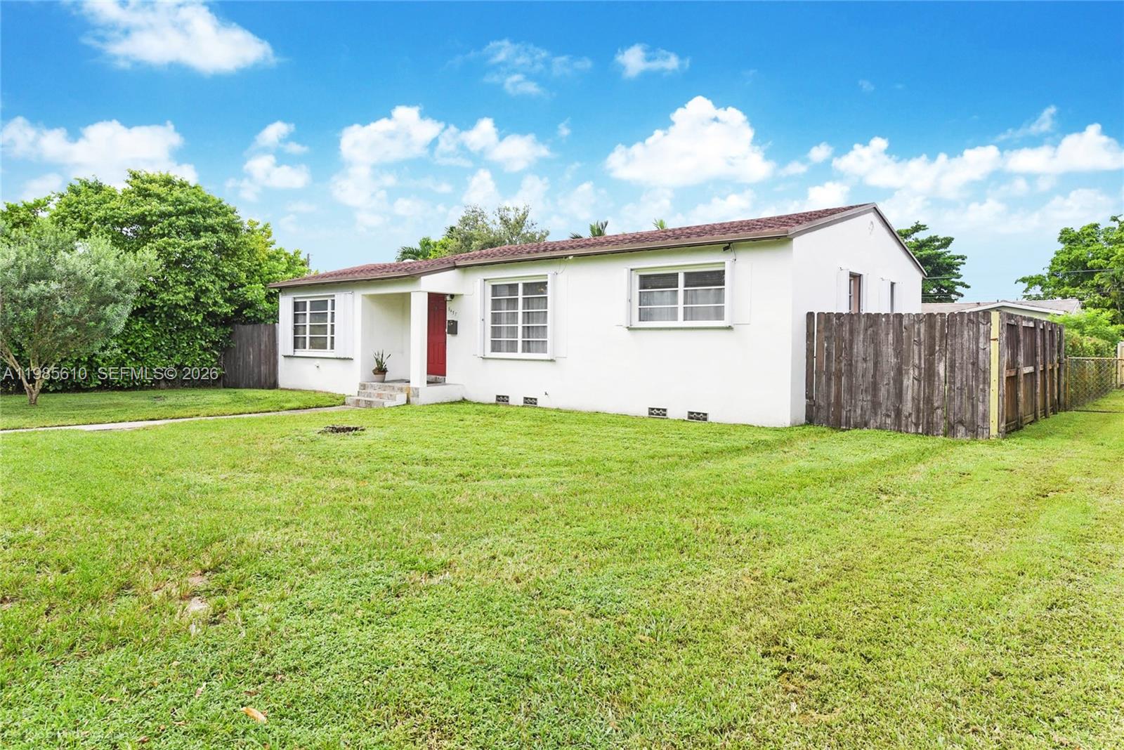 6457 SW 10th St West Miami, FL 33144