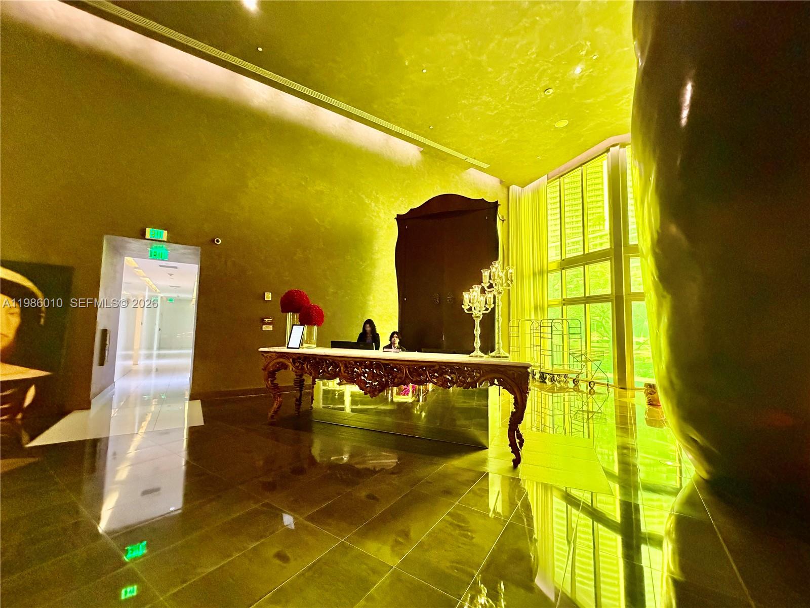 image Icon Brickell I25