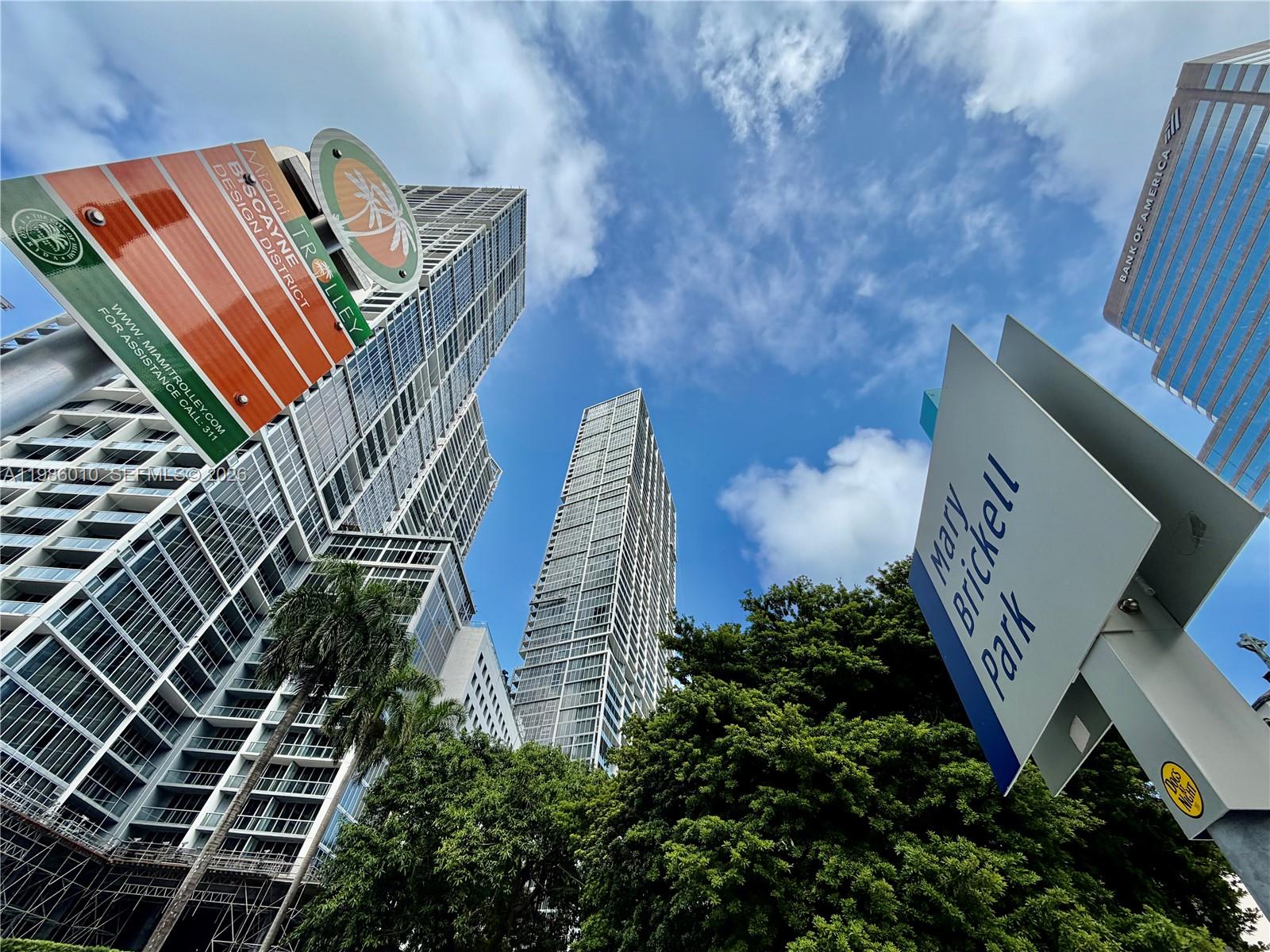 image Icon Brickell I35