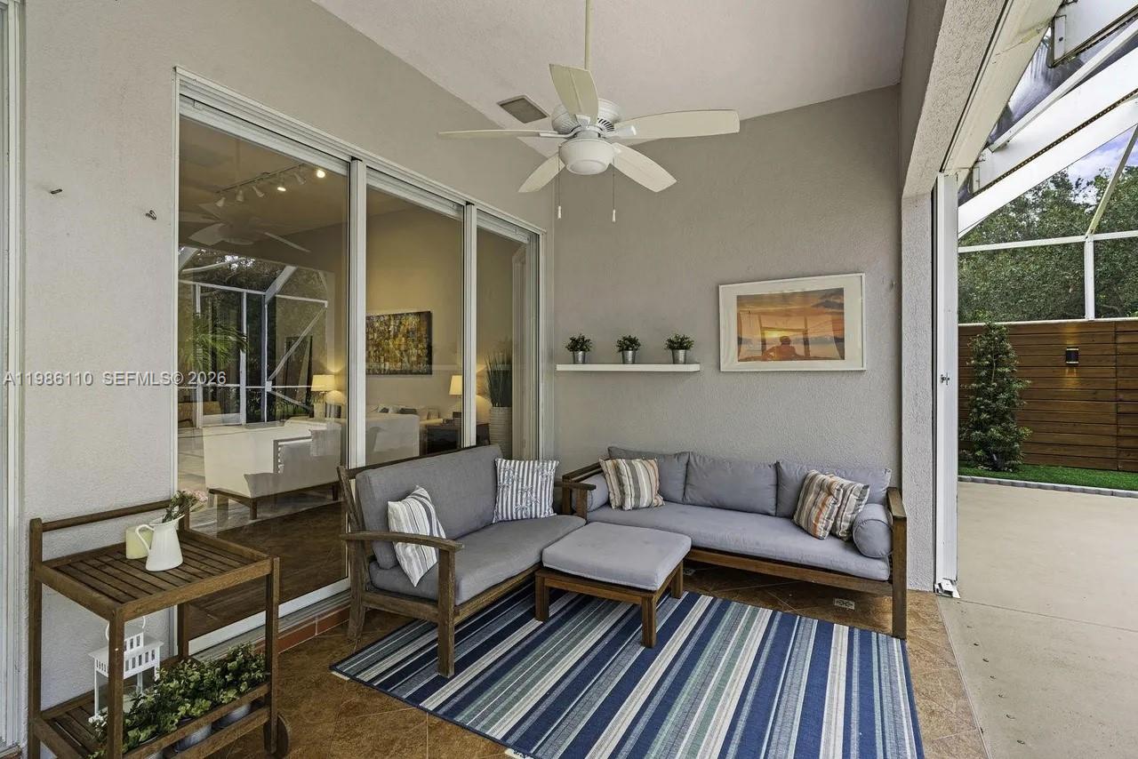 2862 Irma Lk Dr West Palm Beach, FL 33411