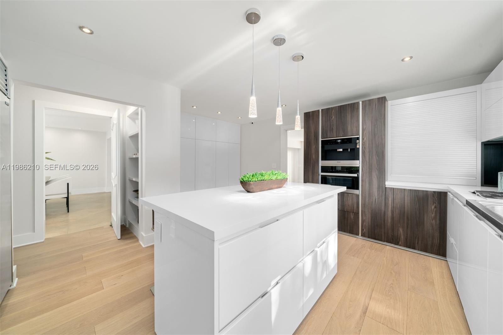 7155 Los Pinos Blvd Coral Gables, FL 33143