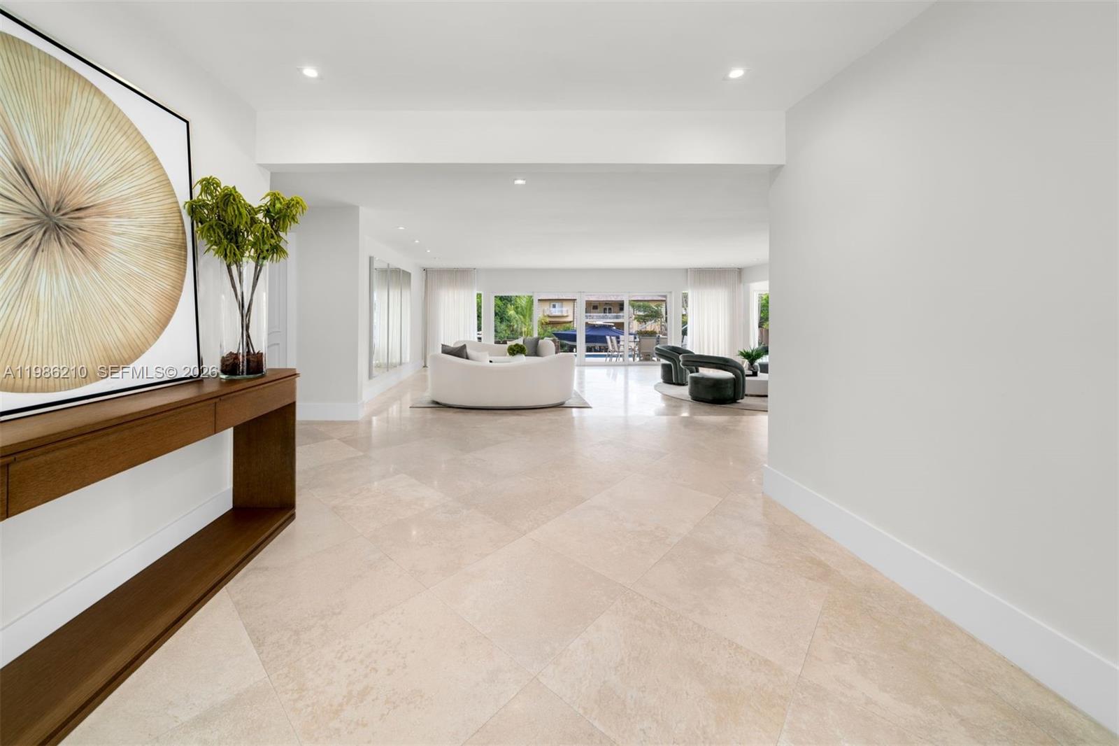 7155 Los Pinos Blvd Coral Gables, FL 33143