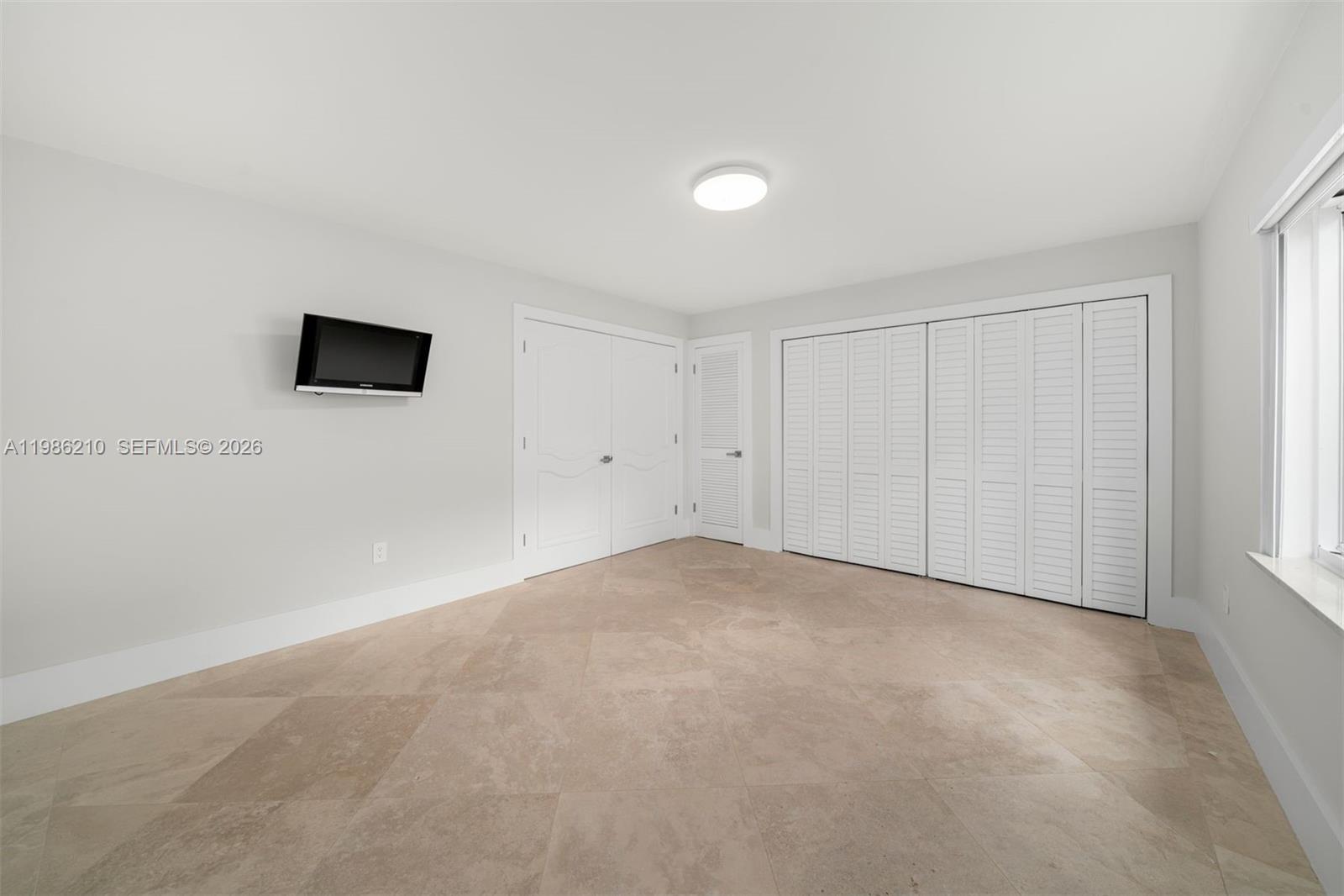 7155 Los Pinos Blvd Coral Gables, FL 33143