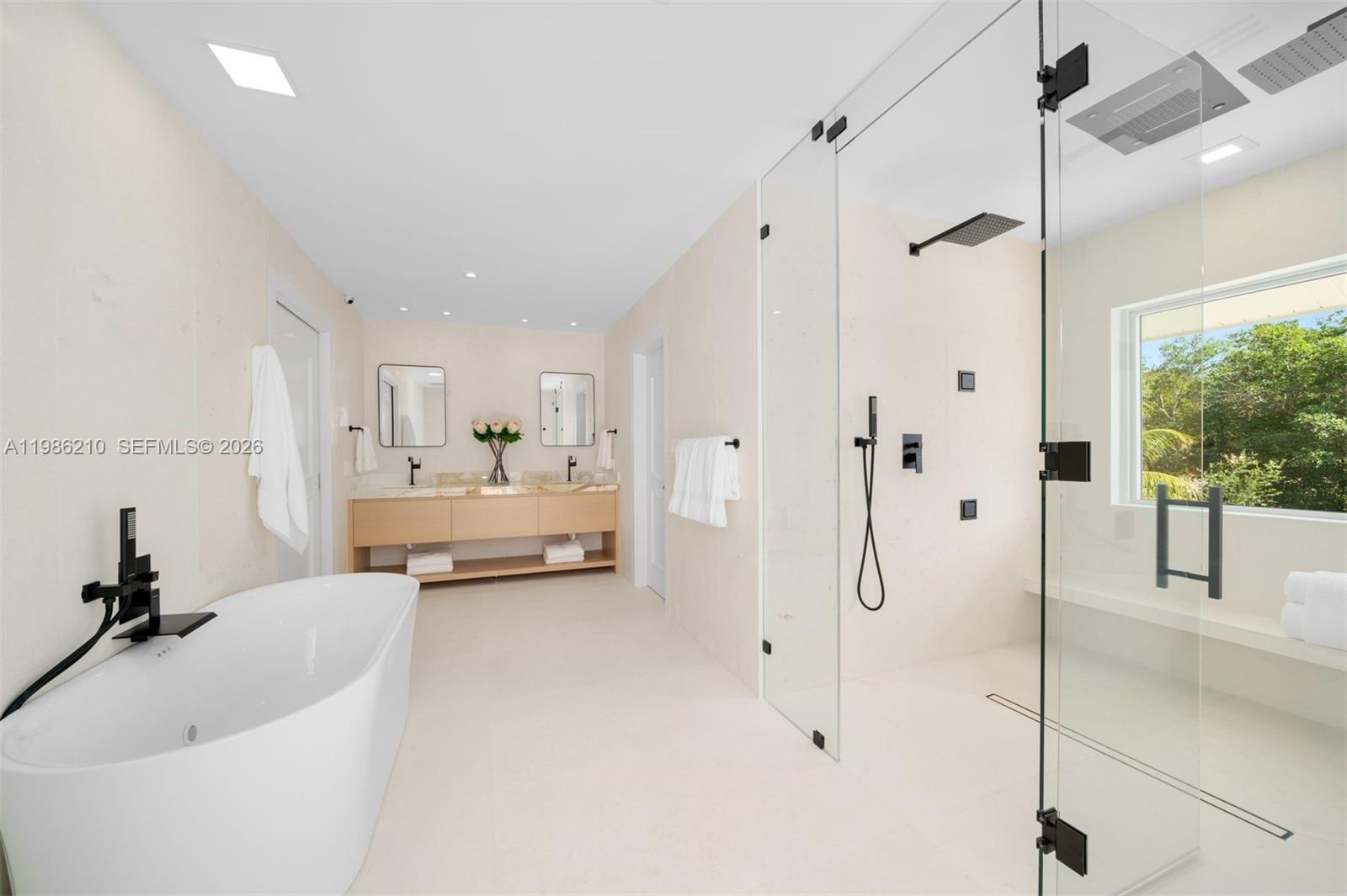 7155 Los Pinos Blvd Coral Gables, FL 33143