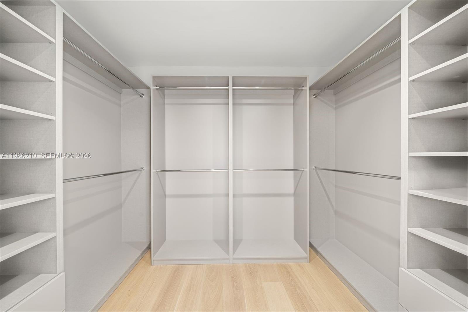 7155 Los Pinos Blvd Coral Gables, FL 33143