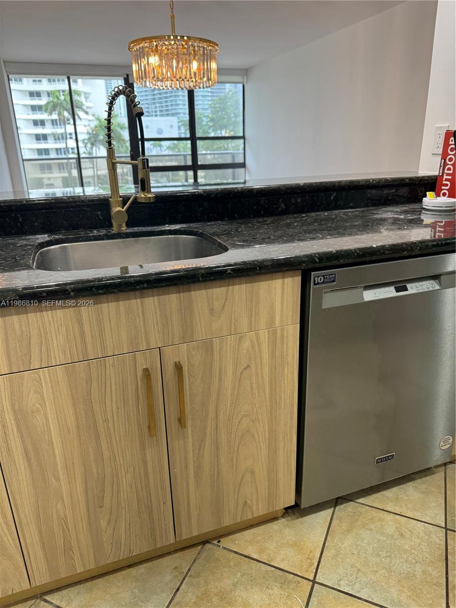 image Charter Club18