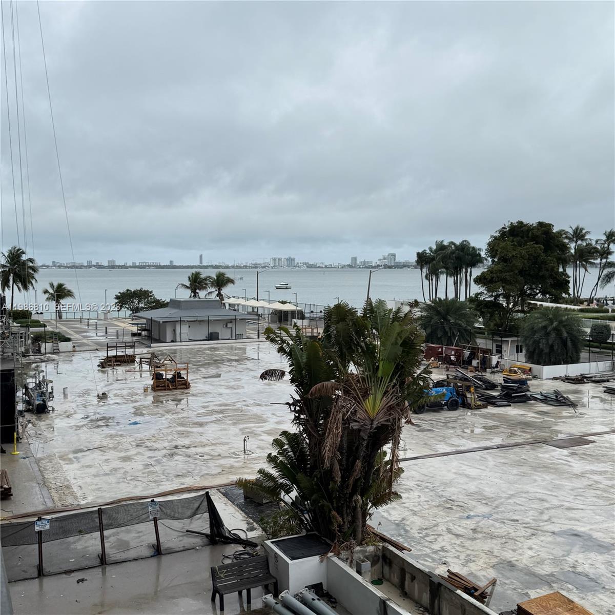 image Charter Club23