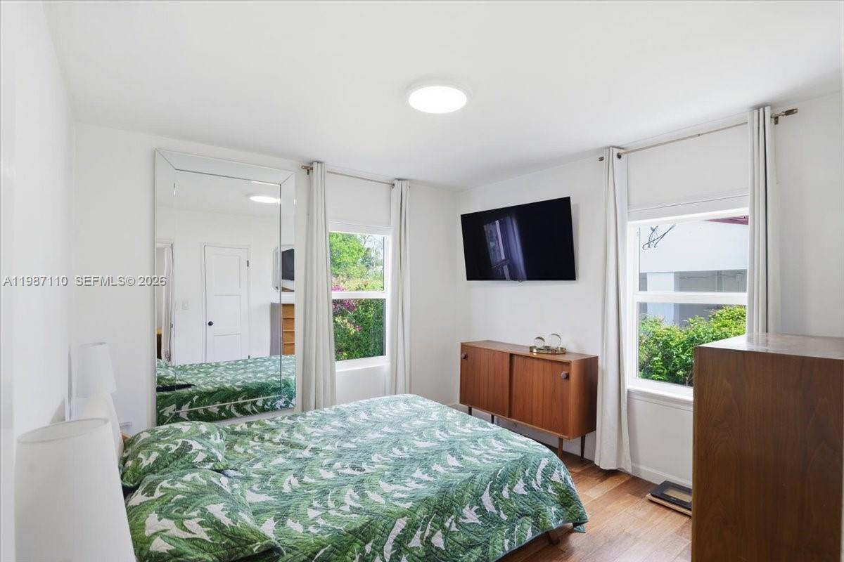 1850 NW 53rd St Miami, FL 33142