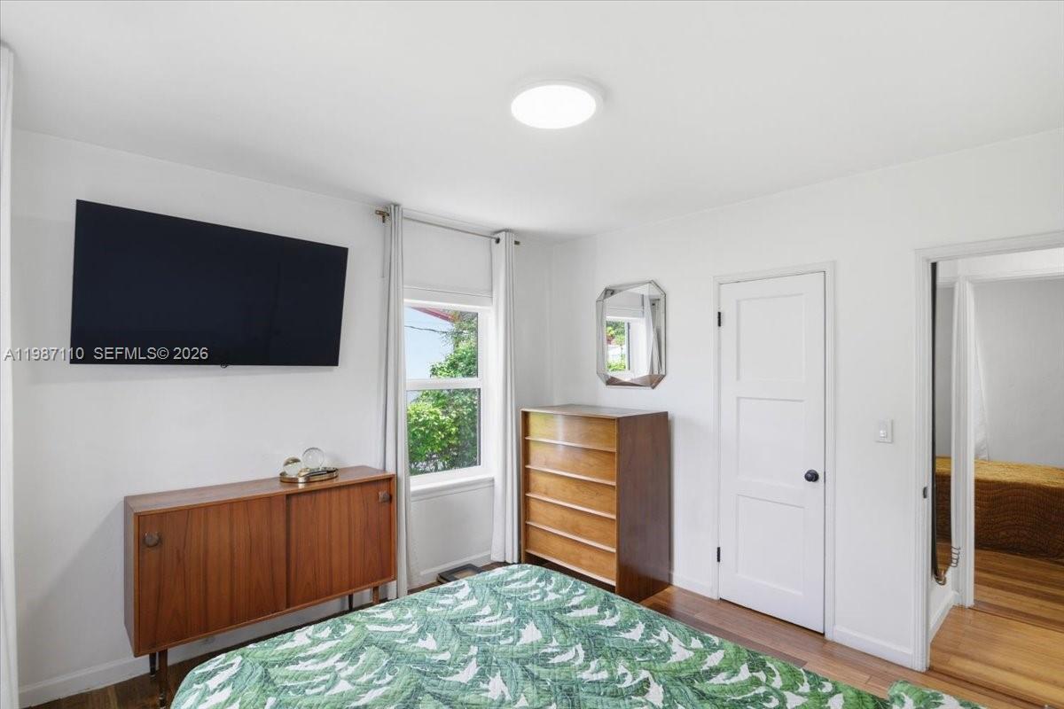 1850 NW 53rd St Miami, FL 33142